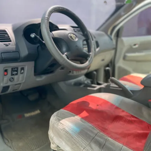 Toyota Hilux 2011 — foto 5
