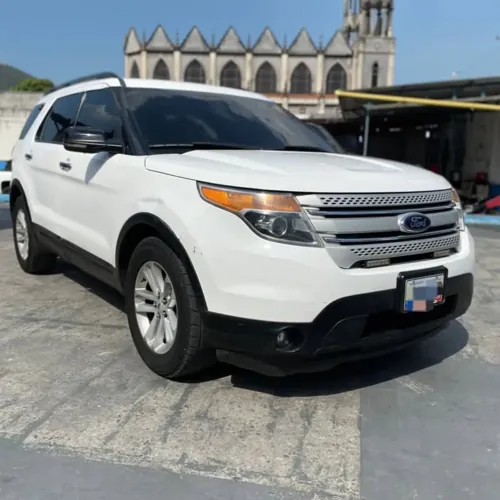 Ford Explorer 2012 — foto 2