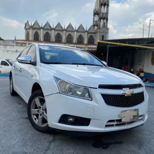 Chevrolet Cruze 2011 — foto 2