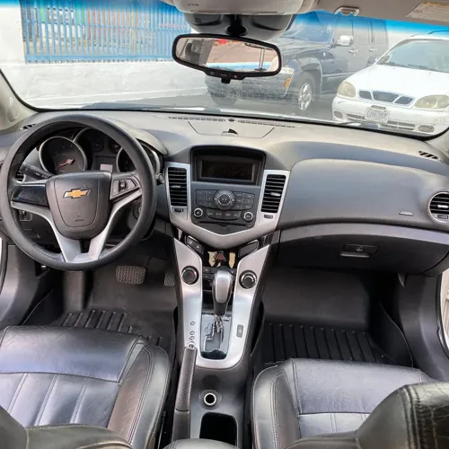 Chevrolet Cruze 2011 — foto 5