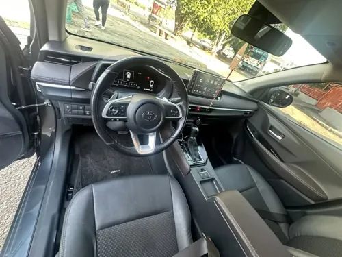 Toyota Yaris 2023 — foto 5