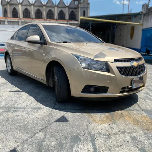 Chevrolet Cruze 2013 — foto 2