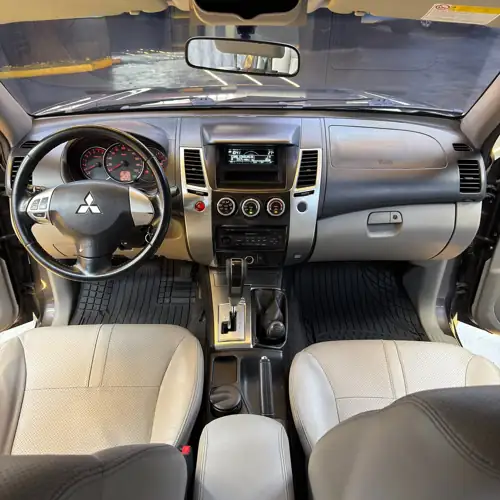 Mitsubishi Montero Sport 2014 — foto 5