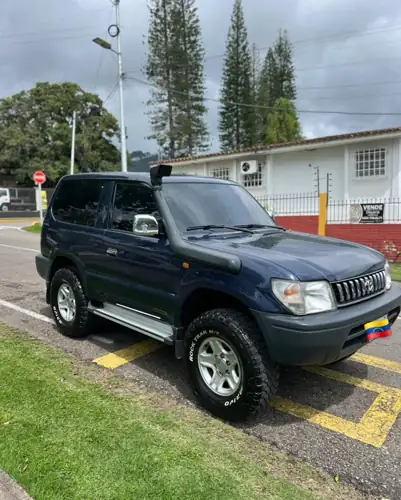Toyota Meru 2008 — foto 4