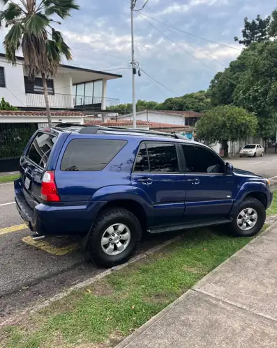 Toyota 4Runner 2007 — foto 5