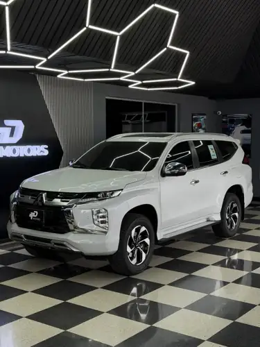 Mitsubishi Montero Sport 2025 — foto 2