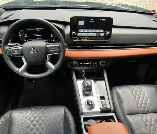 Mitsubishi Outlander 2024 — foto 5