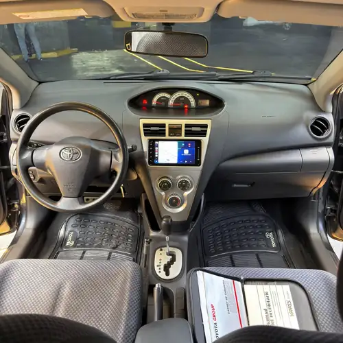 Toyota Yaris Belta 2007 — foto 5