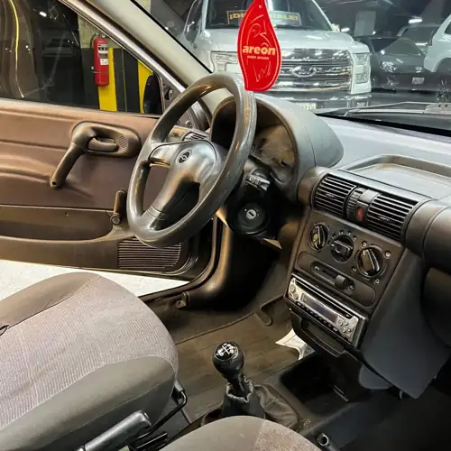 Chevrolet Corsa Speed 2005 — foto 5