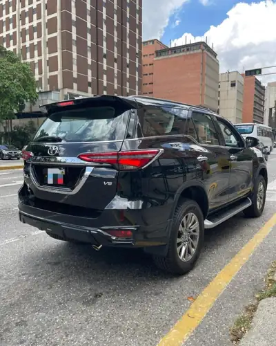 Toyota Fortuner Vxr 2025 — foto 2