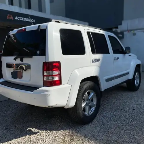 Jeep Cherokee Kk Limited 2009 — foto 3
