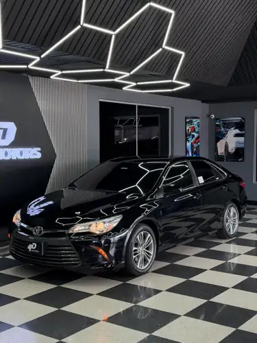 Toyota Camry Le 2015 — foto 2