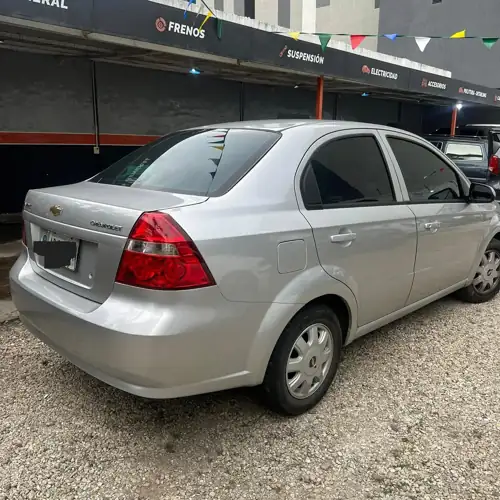 Chevrolet Aveo 2011 — foto 4