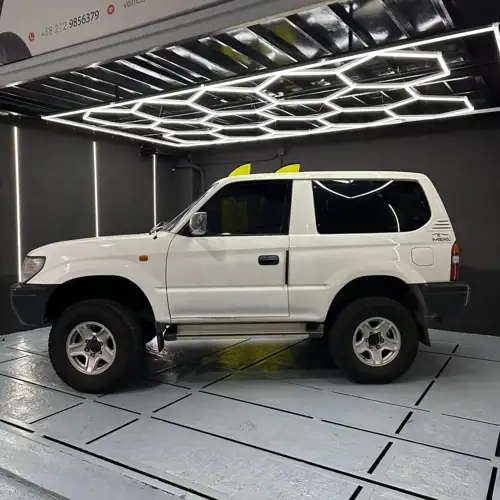 Toyota Meru 2008 — foto 3