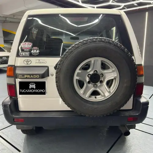 Toyota Meru 2008 — foto 5