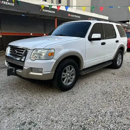Ford Explorer Eddie Bauer 2010 — foto 2