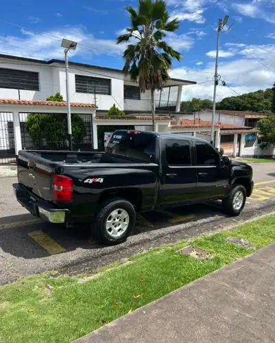 Chevrolet Silverado 2011 — foto 4