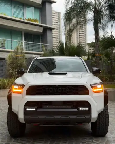 Toyota 4Runner 2026 — foto 2