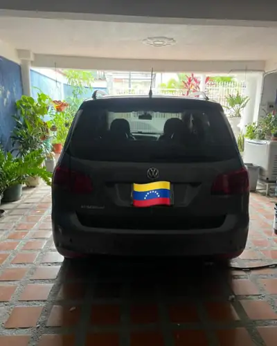 Volkswagen Space Fox 2013 — foto 4