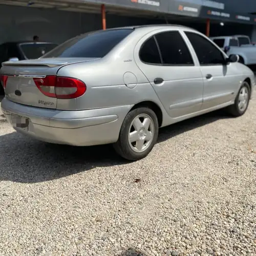 Renault Megan 2008 — foto 2