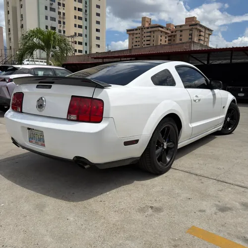 Ford Mustang Gt 2007 — foto 3
