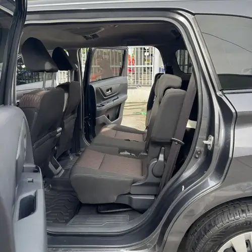 Toyota Avanza 2023 — foto 2