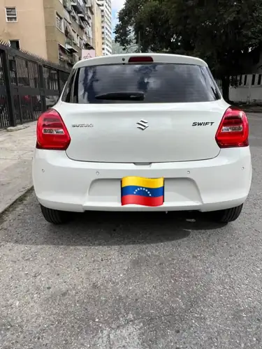 Suzuki Swift 2024 — foto 3