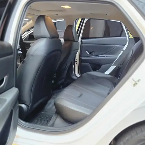 Hyundai Elantra 2025 — foto 3