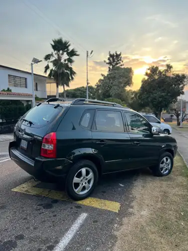 Hyundai Tucson 2007 — foto 3