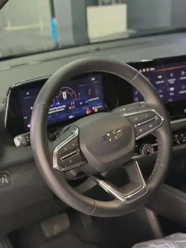 Chevrolet Equinox 2025 — foto 3