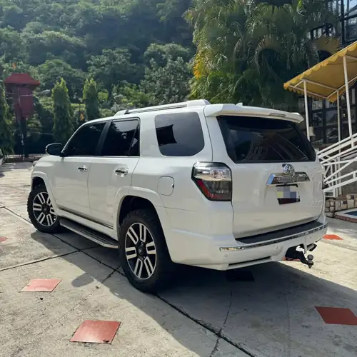 Toyota 4Runner 2020 — foto 2