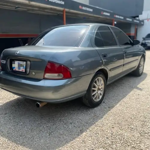 Nissan Sentra B 2001 — foto 3