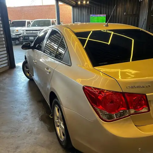 Chevrolet Cruze 2011 — foto 2