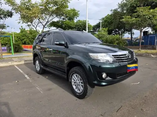 Toyota Fortuner 2015 — foto 5