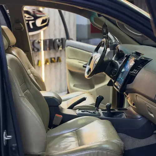 Toyota Fortuner 2013 — foto 3