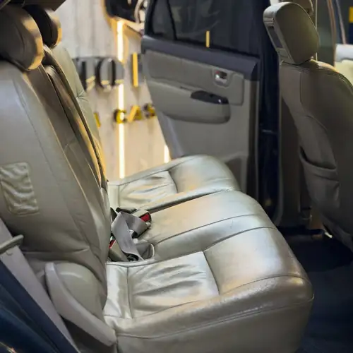 Toyota Fortuner 2013 — foto 4