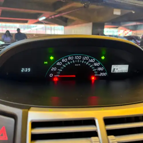 Toyota Yaris Sport 2007 — foto 3