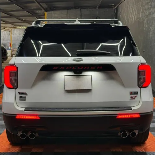 Ford Explorer St 2023 — foto 2