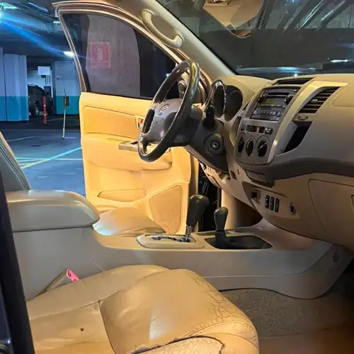 Toyota Fortuner 2008 — foto 3