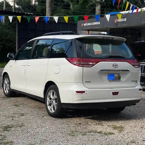 Toyota Previa 2007 — foto 3