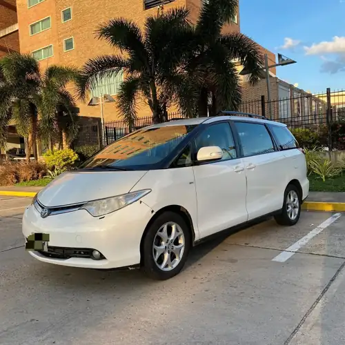 Toyota Previa 2007 — foto 2