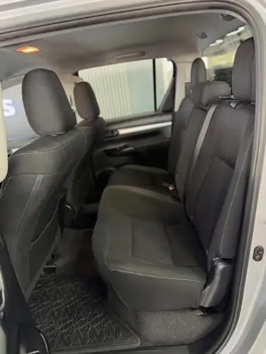 Toyota Hilux 2025 — foto 5